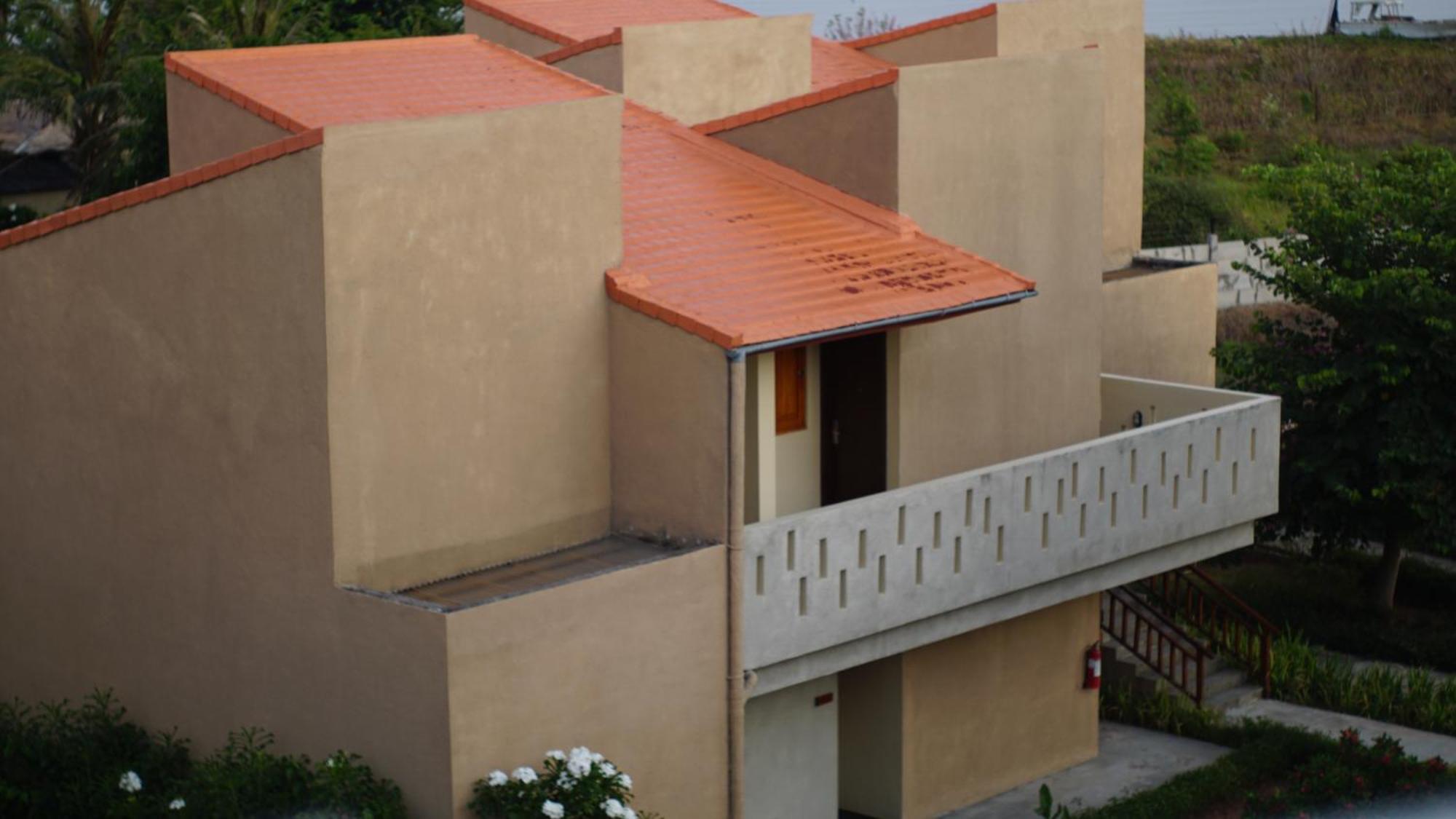 Luwansa Beach Hotel Labuan Bajo Exterior photo